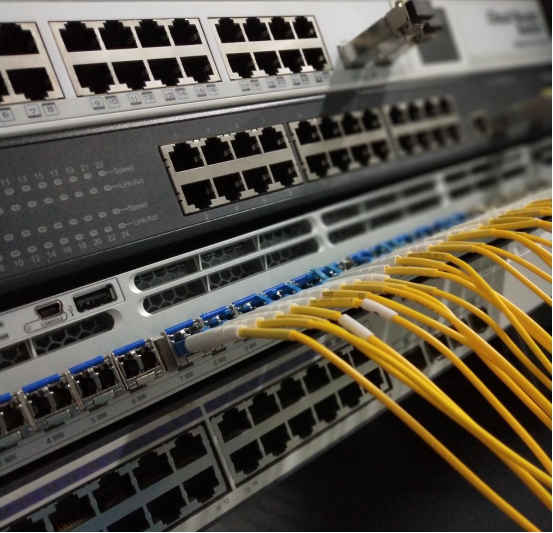 芯片式電源模塊與光通信